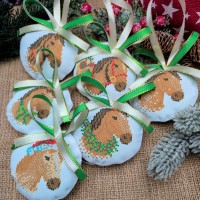 СК-4596 - набір новорічних іграшок під вишивку "Вогняний Кінь. Символ 2026 року"