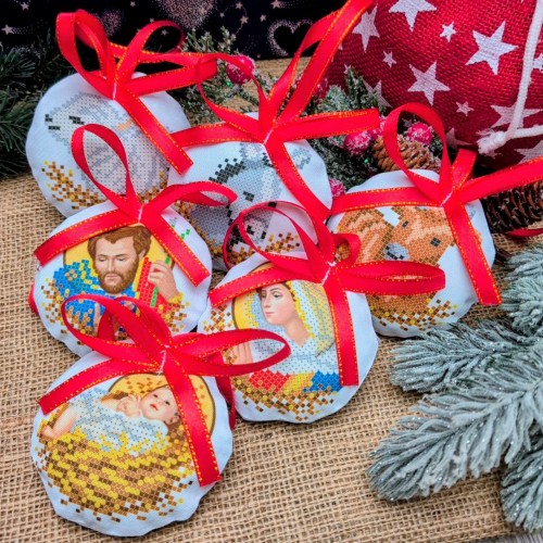 СК-4600 - набір новорічних іграшок під вишивку "Різдвяний Вертеп" (частина 1)